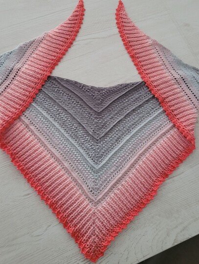 Häkelanleitung Dreieckstuch Walpurgisnacht