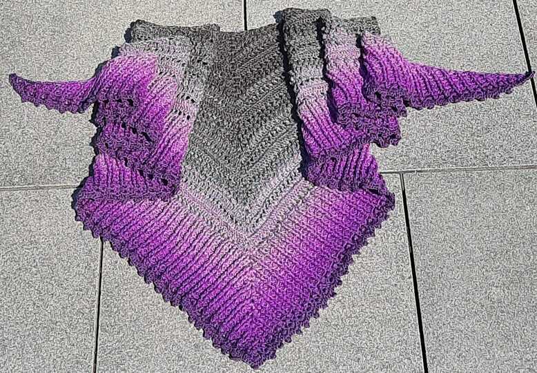 Häkelanleitung Dreieckstuch Walpurgisnacht