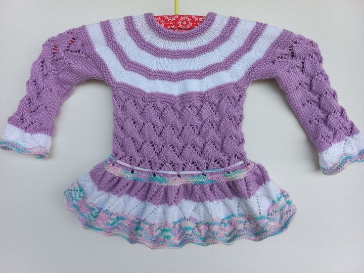 Strickanleitung Babyjacke/Mädchenjacke Gr. 68/74 ca. 5-9 M, mit Volant,