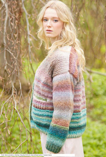 Jacke mit Taschen in Beige-, Braun-, Grün-, Blau- und Rosa-Farbverlauf