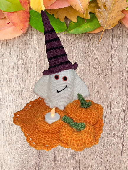 Geist Konrad und seine Kürbisse ++++Häkelanleitung++++