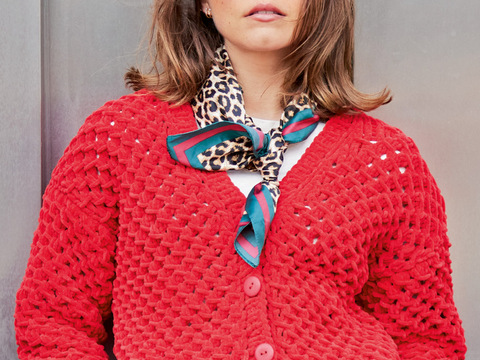 Jacke mit Lochmuster in Rot