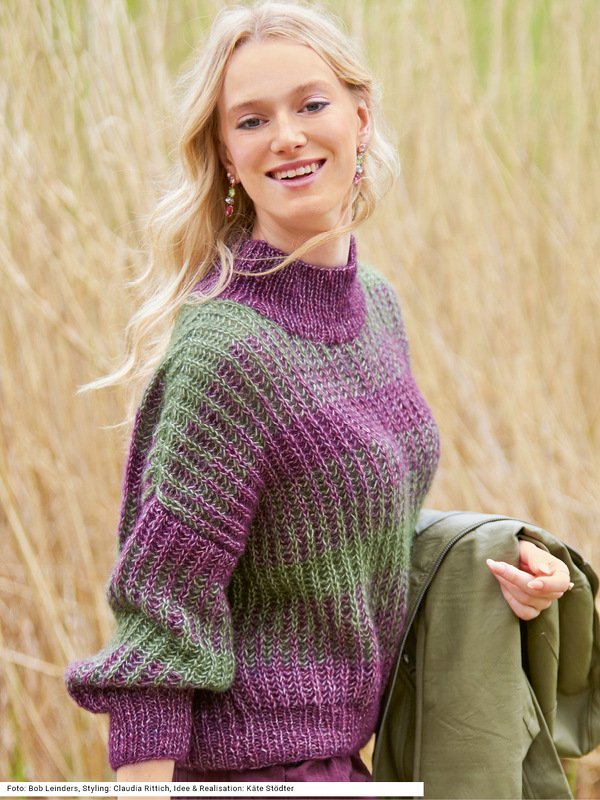 Pulli mit zweifarbigem Patent in Brombeer und Oliv