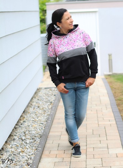 Ebook Colorblocking Hoodie ENINGEN Gr. 34-56