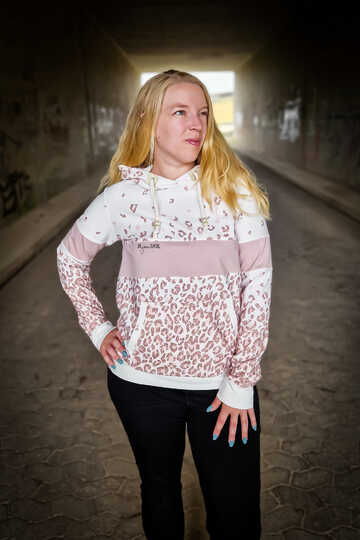 Ebook Colorblocking Hoodie ENINGEN Gr. 34-56