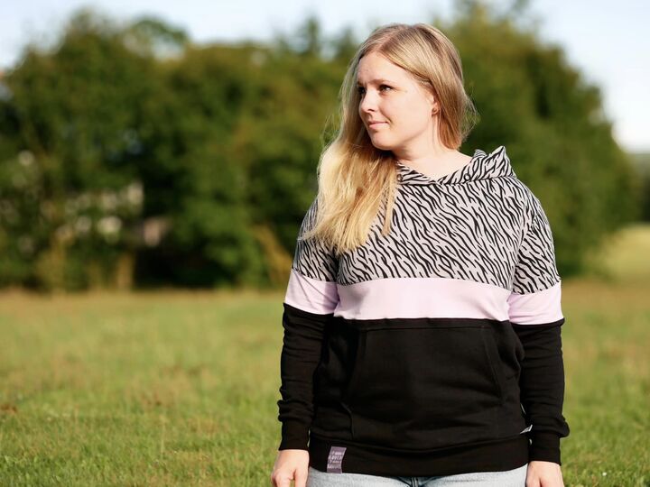 Ebook Colorblocking Hoodie ENINGEN Gr. 34-56