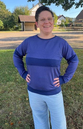 Ebook Colorblocking Hoodie ENINGEN Gr. 34-56