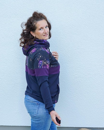 Ebook Colorblocking Hoodie ENINGEN Gr. 34-56