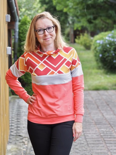 Ebook Colorblocking Hoodie ENINGEN Gr. 34-56