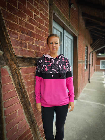 Ebook Colorblocking Hoodie ENINGEN Gr. 34-56