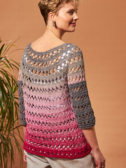 RUNDPASSENJACKE MAGNOLIE, gehäkelt