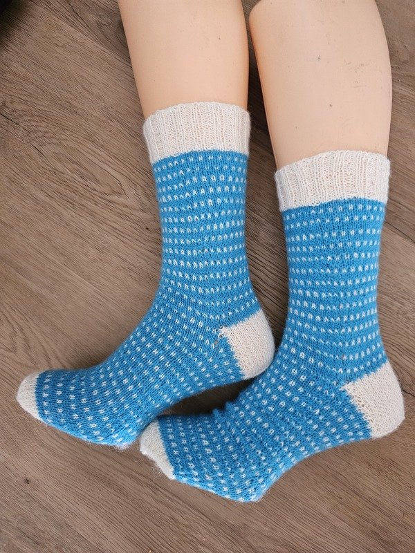 Strickanleitung Socken Winter Day