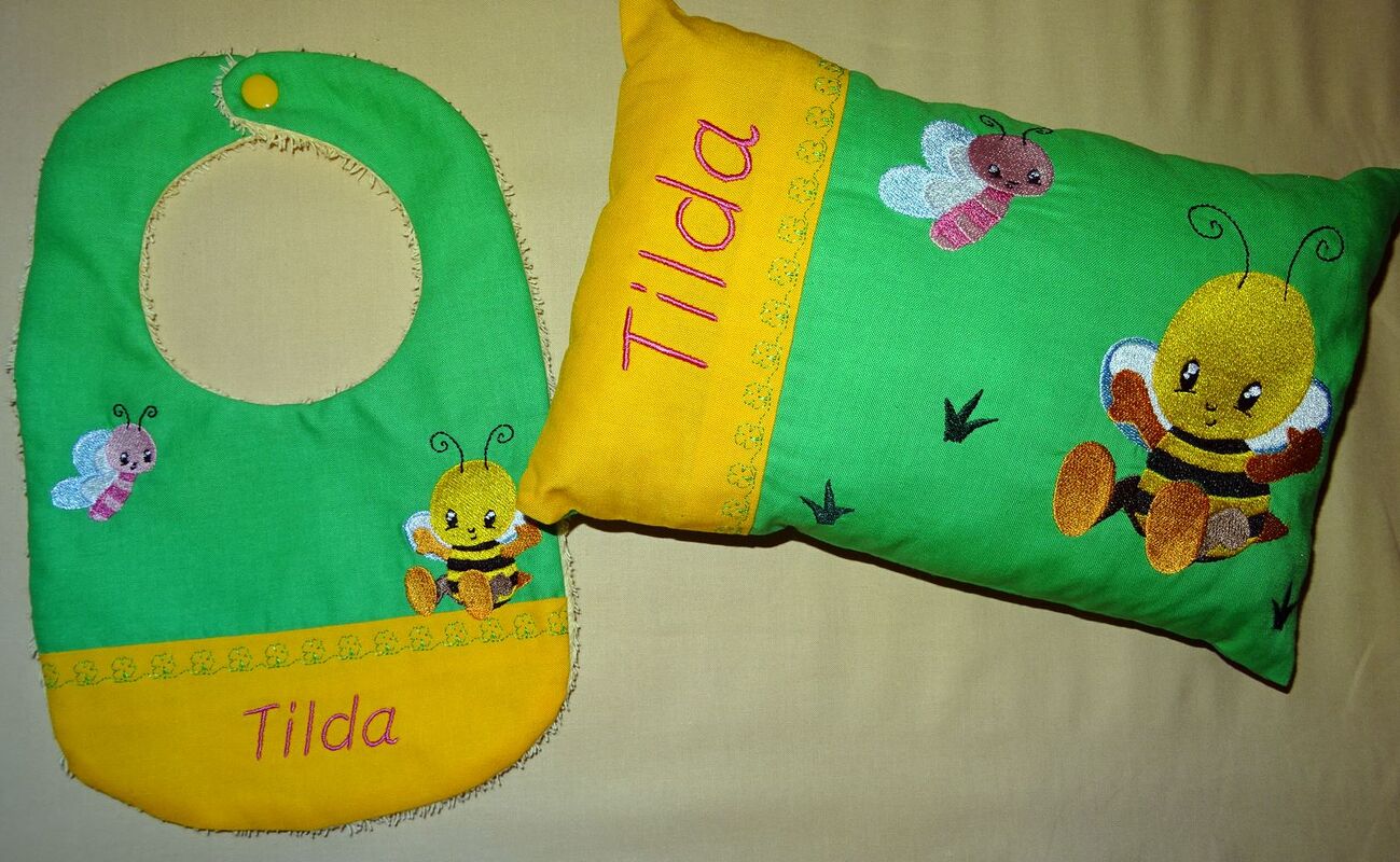Stickdatei - Biene mit Schmetterling Kissen und Lätzchen SET ITH