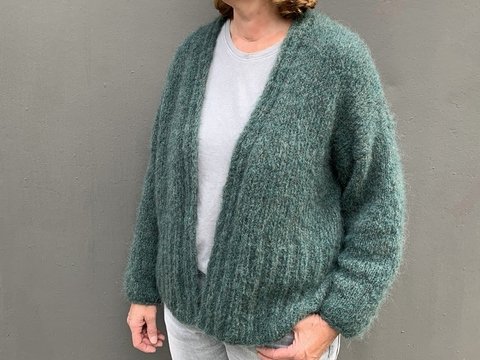 Strickanleitung Strickjacke Vanessa Größe 36 – 48