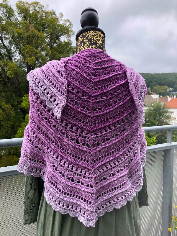 Arkaden - Häkelanleitung flaches Dreieckstuch - Bild 5