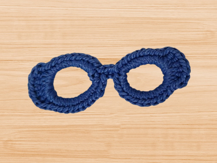 Crochet eye glasses bookmark Pattern