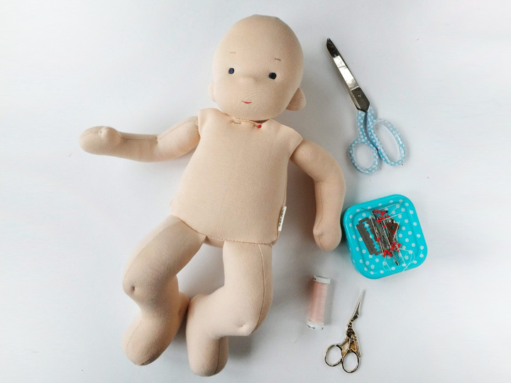 DIY Waldorf Baby doll 14 inch (36 cm) tall. PDF sewing pattern and tutorial