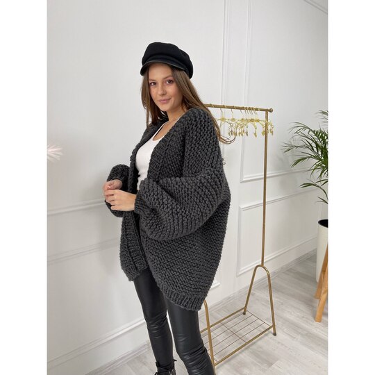 Chunky Knit Cardigan Knitting Pattern, Volume Sleeve