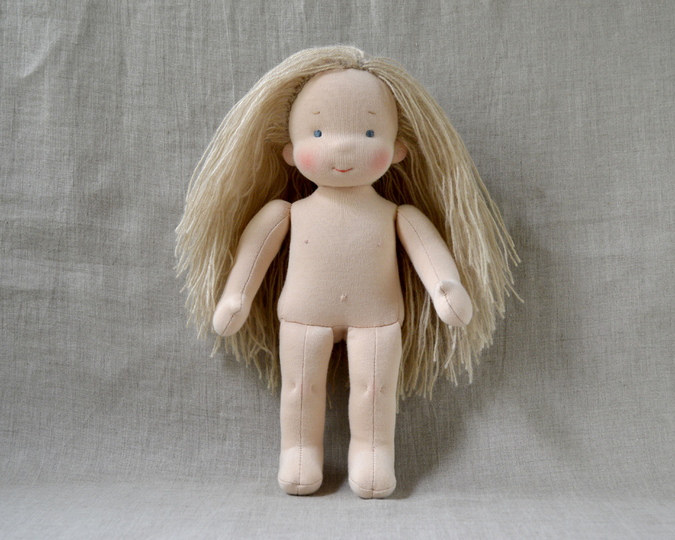 DIY Waldorf doll 11''/28cm tall. PDF pattern and tutorial.