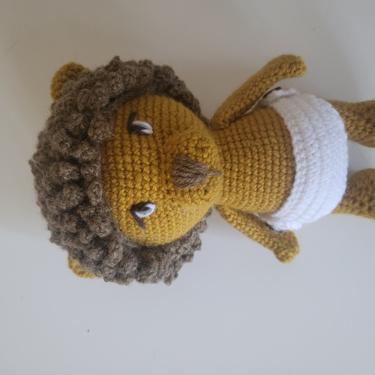 Häkelanleitung für Löwe mit Windel