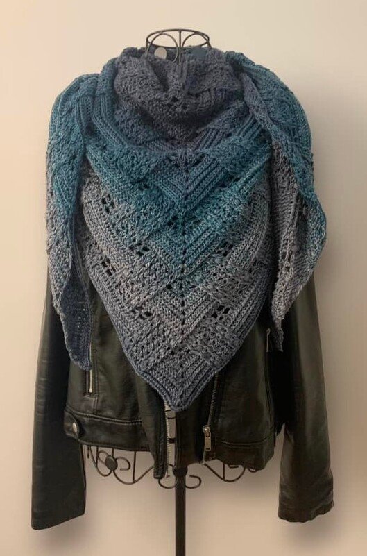 Crochet Pattern Triangular Scarf, Loop, Shawl "Rhea" - Image 29