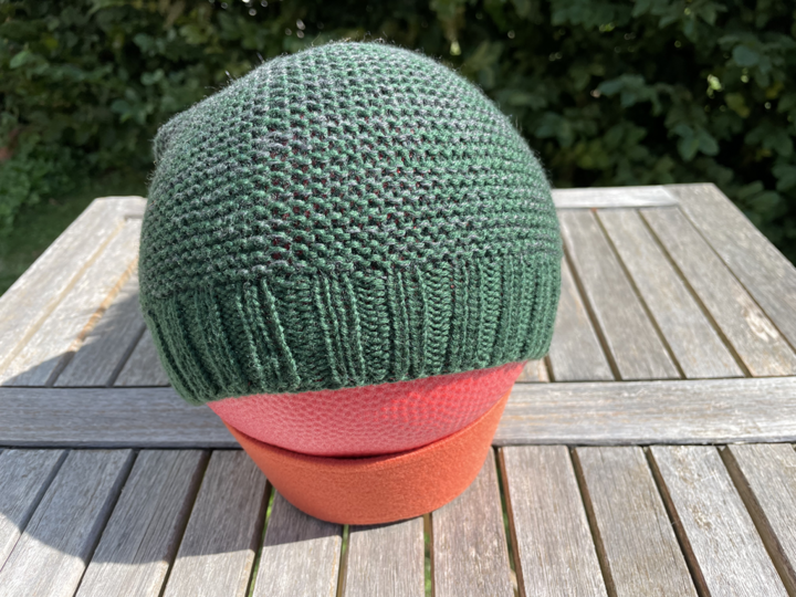 Trachtige Strickmütze "Waldgrenze" Strickanleitung