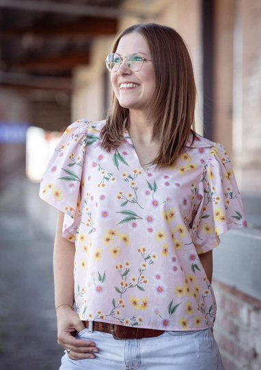 Molle - Kleid und Bluse mit Flatterärmeln Gr.34-50