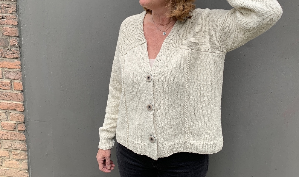Strickanleitung Strickjacke Mika Größe 36 – 46