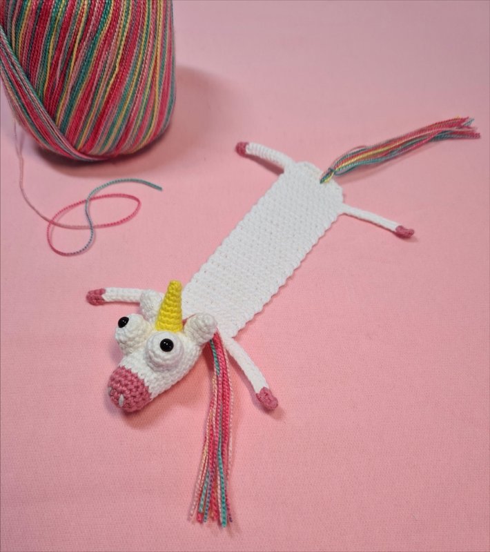 Crochet Pattern Bookmark "Norman, the Unicorn" - Image 4