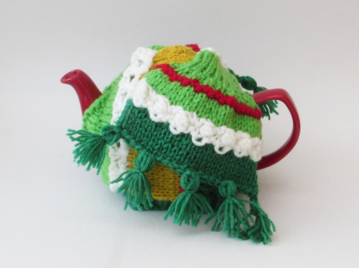 TeaCosyFolk's Winter Scarf Tea Cosy Knitting Pattern