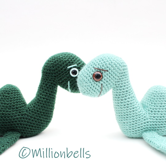 Loch Ness Monster Amigurumi Häkelanleitung Dino Kuscheltier
