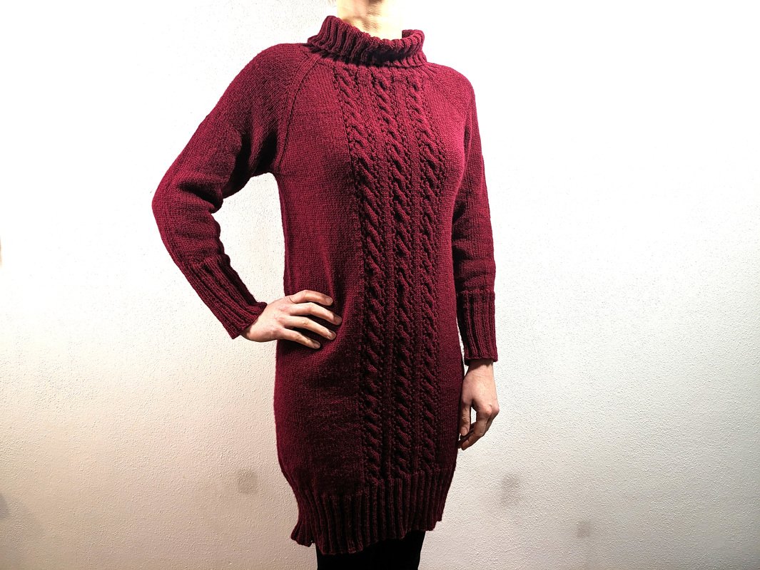 Strickanleitung Kleid mit Rollkragen