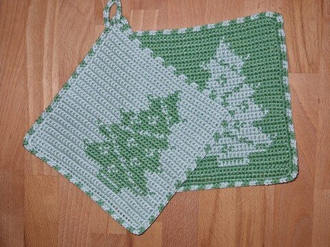 Häkelanleitung Topflappen "Tanne"