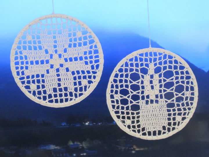 Fensterbilder Kerze und Stern häkeln – Filethäkeln - Anleitung