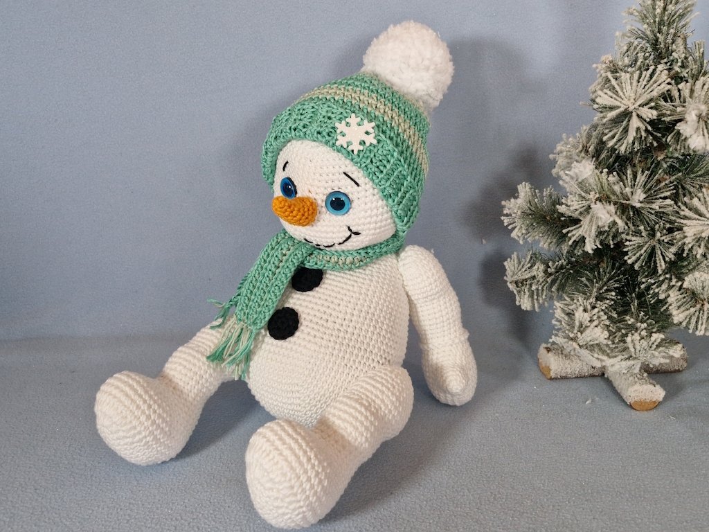 Schneemann Snowball mit Geschenkebox