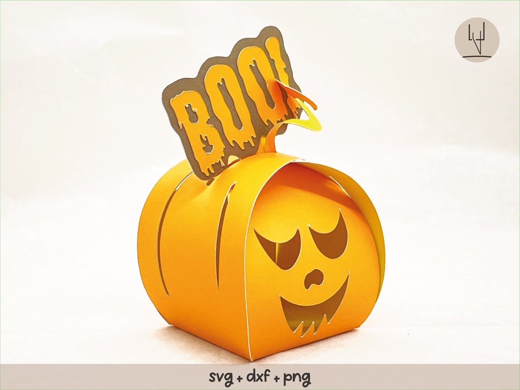 Geschenkbox Halloween-Kürbis mit gruseligem Gesicht und Boo-Schriftzug