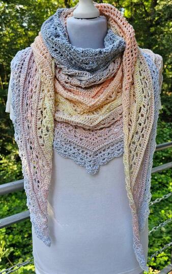 Häkelanleitung Tuch "Julie" flach