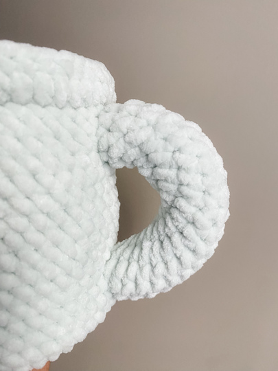 Süße Tasse (Happy Mug) kostenlose Häkelanleitung