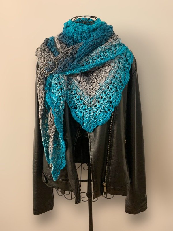 Crochet Pattern Triangular Scarf "Kyria" - Image 16