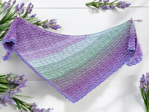 Flat triangular scarf „Mirfana BE“ – crochet pattern