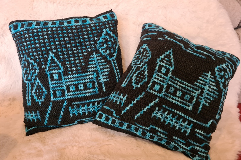 Anleitung Kinderkissen Village Church 3 Varianten