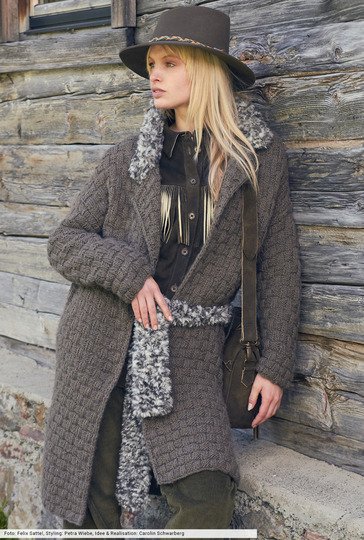 Longjacke mit Felltasche