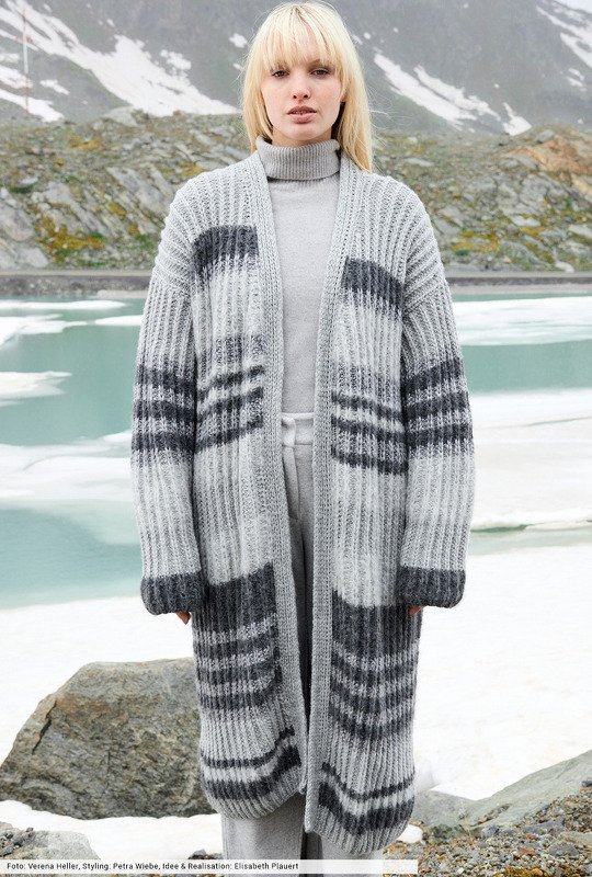 Gestreifter Mantel in drei Garnqualitäten - Bild 4