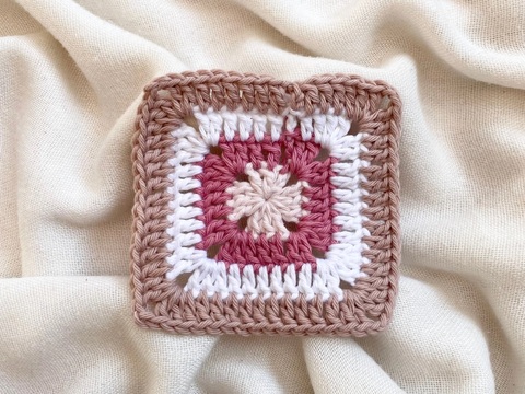 Häkelanleitung Quadratisches Granny Square „Solid“