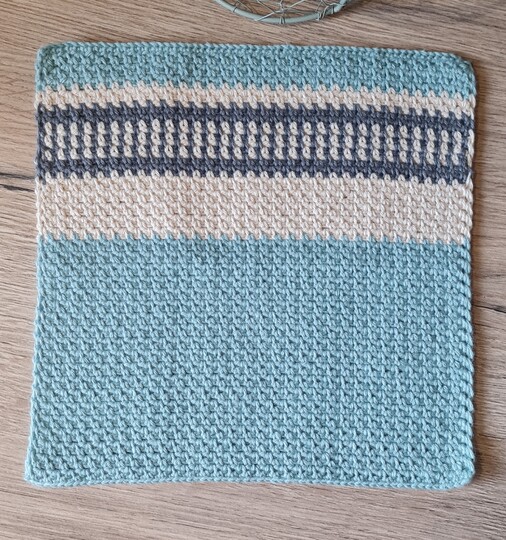 Anleitung für ein gehäkeltes Spültuch mit Streifenfolge