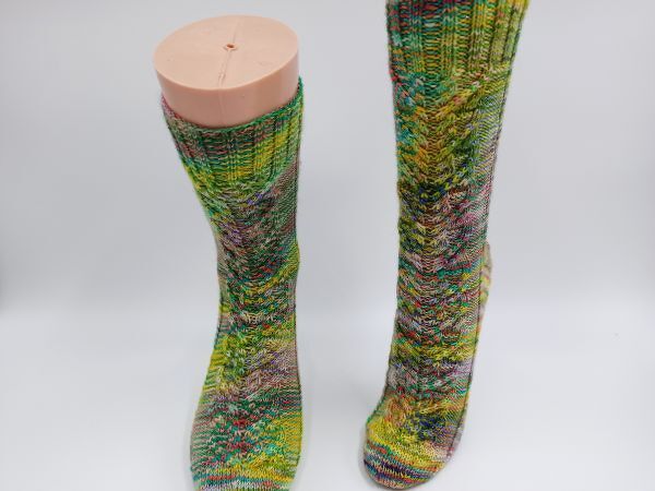 Sockenanleitung "The power of celtic", geeignet für Maschenzahlen 56 bis 72