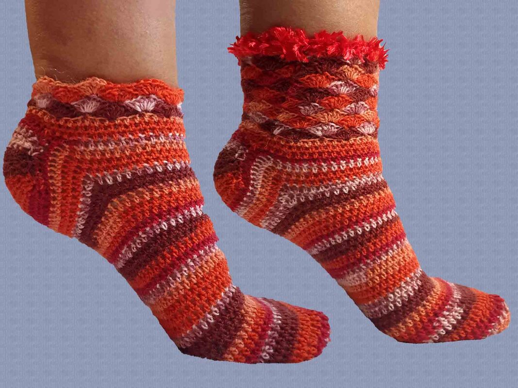 gehäkelte Socken „Herbstwind“ Anleitung Häkelsocken, gratis Druckbanderolen - Bild 5
