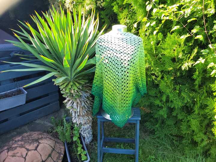 Häkelanleitung - Tuch "Yellena"