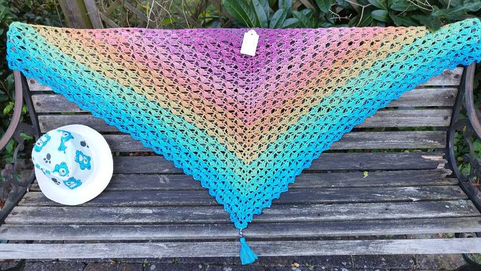 Häkelanleitung - Tuch "Yellena"