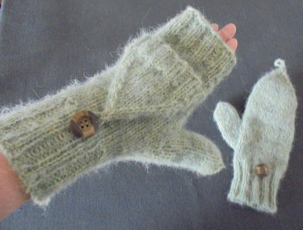 Strickanleitung für Handstulpen mit Klappe, Marktfrauenhandschuhe